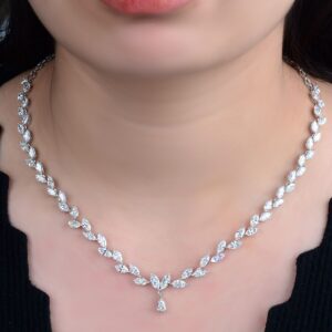 Noir Velvet Choker